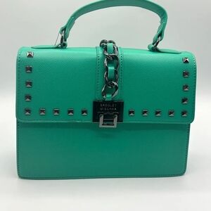 Badgley Mischka Crossbody with chain